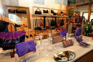 TILKAH: Vivid new store.